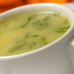 Caldo Verde com Mandioquinha