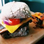 cheeseburguer de cogumelos sem lactose